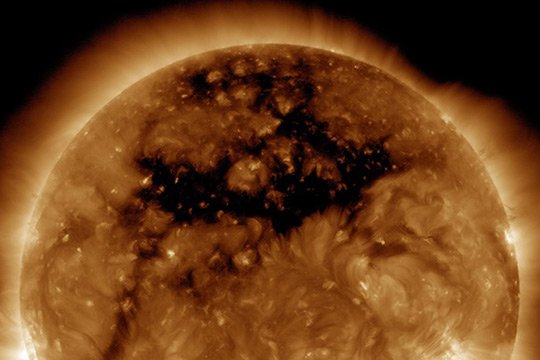 NASA-ն ցուցադրել է Արևի վրա հսկա անցք