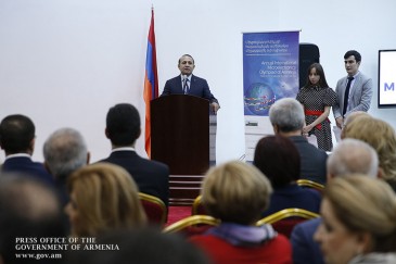 Վարչապետը մասնակցել է միկրոէլեկտրոնիկայի միջազգային 10-րդ օլիմպիադայի մրցանակաբաշխությանը