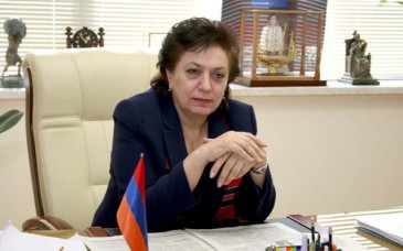ՀՀ սփյուռքի նախարարն ընդունել է Նովոսիբիրսկ և Կեմերովո մեկնող արվեստագետների խմբին