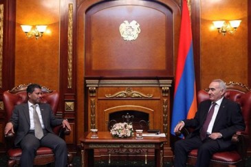 Գալուստ Սահակյանն ու Հայաստանում ԱՄԷ-ի դեսպանը քննարկել են տարածաշրջանային խնդիրները