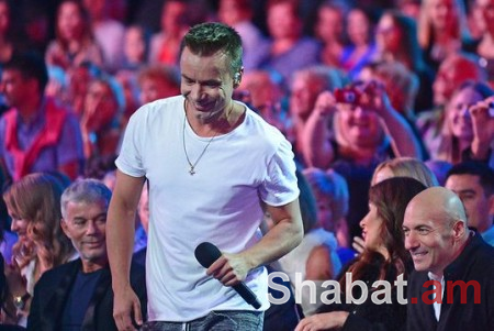 Ալեքսեյ Սերովը «Նոր ալիք» մրցույթում ճակատին մեծ կապտուկներով է ներկայացել (լուսանկար)