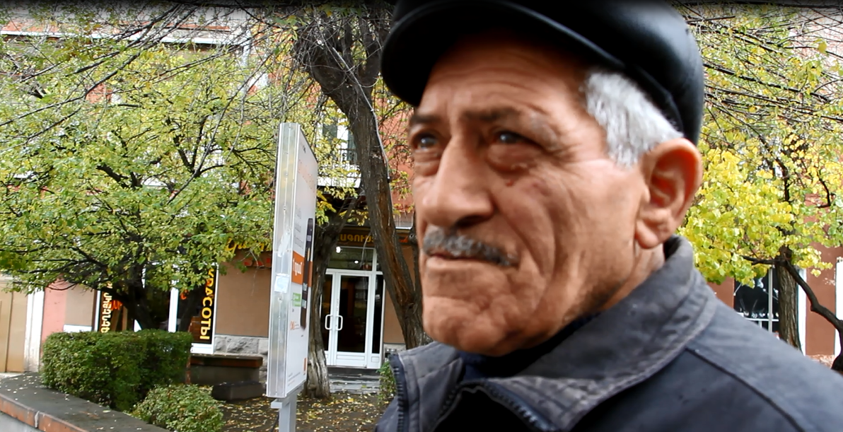 Իսկապես` նրանց «не до этого». Գյումրեցիների մի մասը չի մասնակցելու սահմանադրական բարեփոխումների հանրաքվեին (տեսանյութ)
