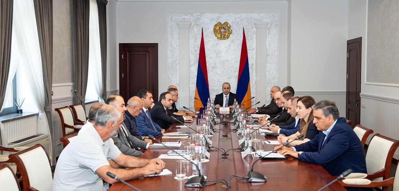 ԱԱԾ տնօրեն Արմեն Աբազյանի գլխավորությամբ տեղի ունեցավ Գերիների, պատանդների և անհայտ կորած (գտնվելու վայրն անհայտ) անձանց հարցերով զբաղվող միջգերատեսչական հանձնաժողովի հերթական նիստը