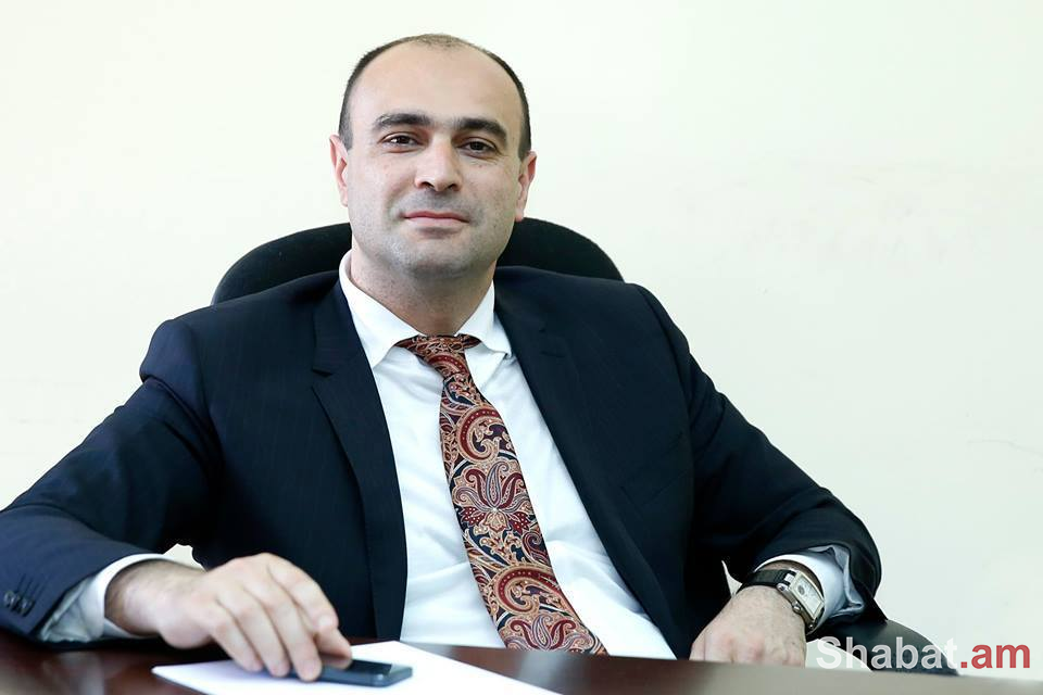 «Էրեբունի-Երևան»-ը իմ ընտանիքում հենց ընտանեկան տոներից է. Կամսար Բաբինյան