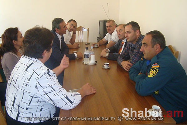 Շարունակում են համագործակցել մայրաքաղաքի վարչական շրջաններն ու ՀՀ մարզերը (լուսանկարներ)