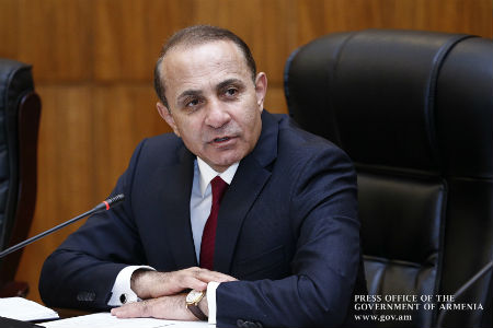 Վարչապետի հորդորը կառվարության անդամներին ունեցել է ընդամենը 5 տոկոսի ազդեցություն. «Հայկական ժամանակ»