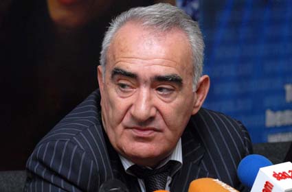 Ոչ թե խայտառակություն, այլ շատ խայտառակություն. Գալուստ Սահակյանը՝ ԵԽԽՎ հակահայկական զեկույցի մասին (տեսանյութ)