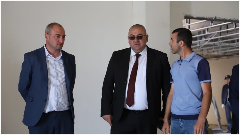 Շիրակի մարզպետը հետևել է Արեգնադեմում և Բերդաշենում կառուցվող մոդուլային շենքերի շինաշխատանքներին