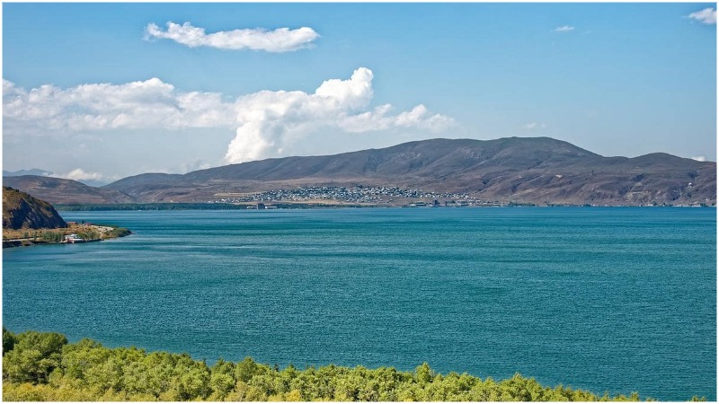 Այսօր Սևանա լճի օրն է