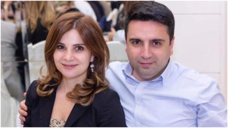 «Ժողովուրդ». Ալեն Սիմոնյանն իր վարորդին օգնական-խորհրդական է դարձրել, կնոջ հետ ԱՄՆ ուղարկել