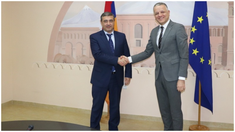 ԵՄ դեսպանն այցելել է հայկական ԱԷԿ