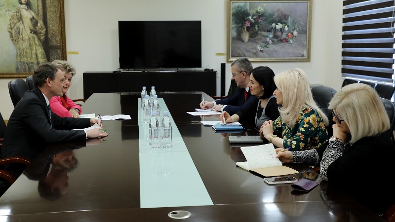 Քննարկվել են Հայաստանում ֆրանսերենի ուսուցմանն առնչվող հարցեր