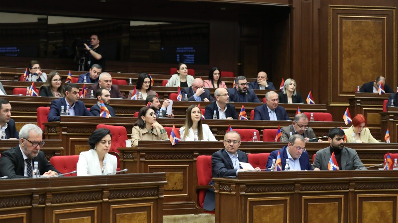 Իմպիչմենտի մասին սրբազանի հայտարարությունն անակնկալի է բերել ընդդիմադիրներին. «Հրապարակ»