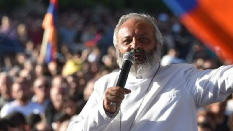 Սրբազանը երբ «կուղևորվի» Խորհրդարան. «Հրապարակ»