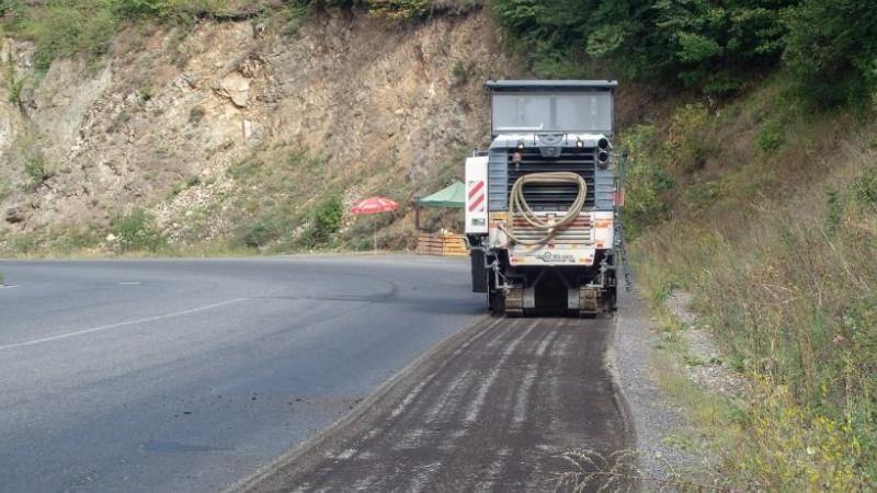 Դիլիջանի ոլորանների մոտակայքում քաղաքացին սայթաքել և ընկել է մոտակա ձորակը. օգնության են հասել փրկարարները