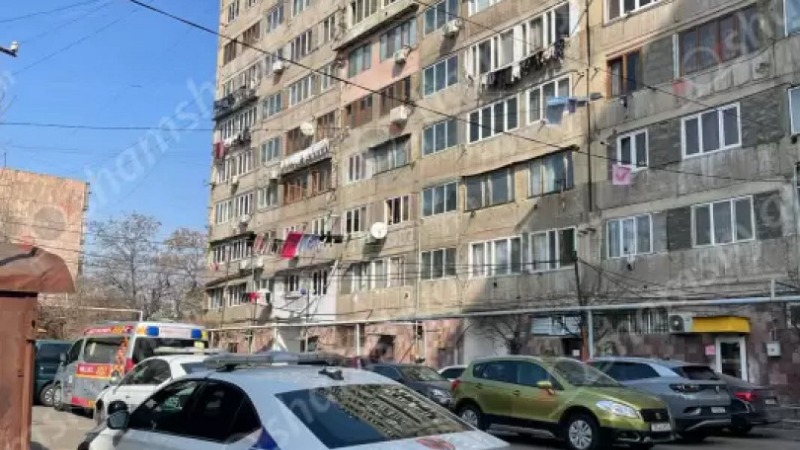 Երևանի բնակարաններից մեկում տղամարդու մարմին է հայտնաբերվել
