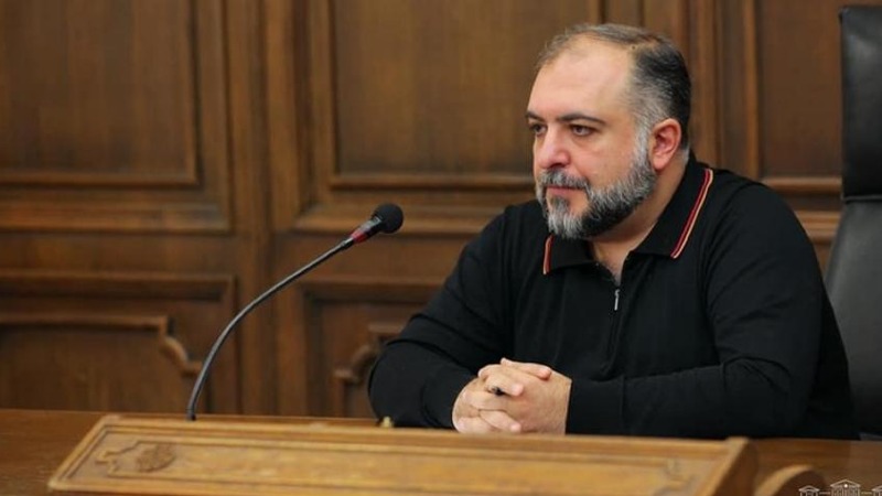 Դադարեցվել են Հանրային հեռարձակողի խորհրդի անդամ Վահագն Թևոսյանի լիազորությունները