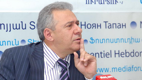 Հոկտեմբերի 27-ի դեպքերից հետո պաշոնանկ արված գեներալ-լեյտենանտ Վաղարշակ Հարությունյանը կնշանակվի ՀԱՊԿ քարտուղար. «Հրապարակ»