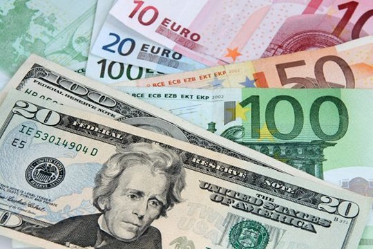 Դոլարը և եվրոն կրկին թանկացել են
