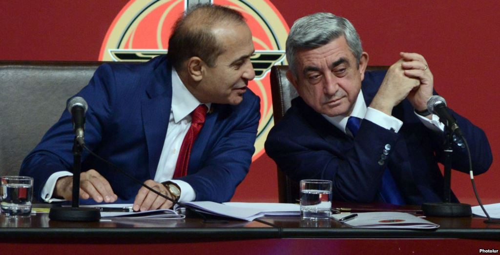 Սերժ Սարգսյանը չպետք է մասնակցի սահմանադրական փոփոխությունների հանրաքվեի քարոզարշավին. «Ժողովուրդ»