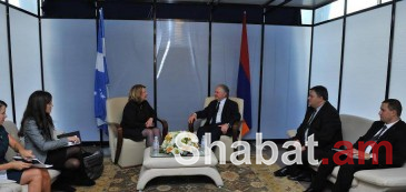 Էդվարդ նալբանդյանը հանդիպել է Քվեբեկի Միջազգային զարգացման և Ֆրանկոֆոնիայի հարցերով նախարարի հետ