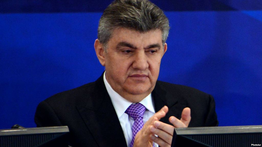 Արա Աբրահամյանն իր կառույցի համար օգտագործում է ՀՀԿ հապավումը. «Իրավունք»
