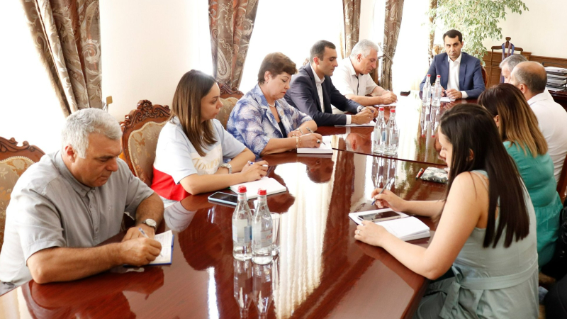 Գեղարքունիքի մարզպետն ընդունել է ՄԱԿ-ի համակարգող Արմեն Չիլինգարյանին