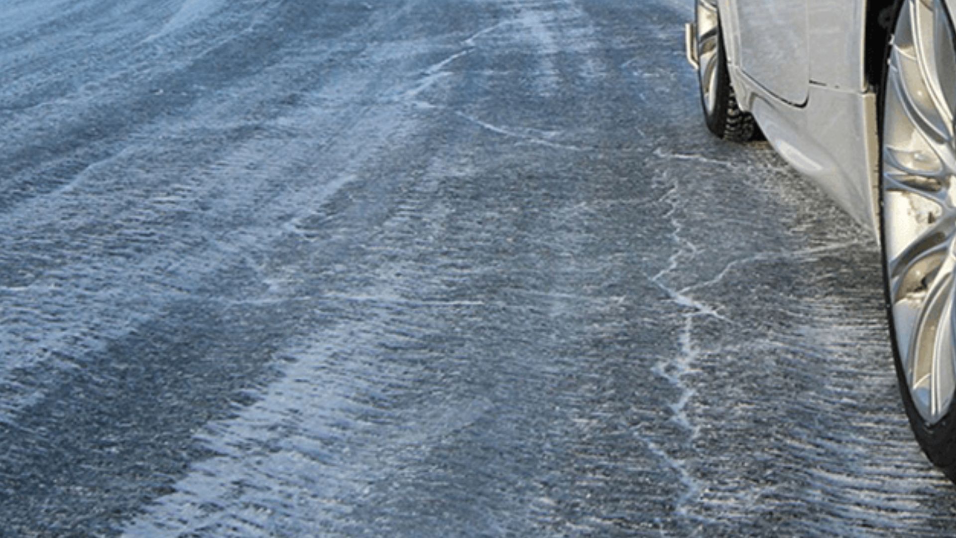 Մի շարք հատվածներում տեղ-տեղ մերկասառույց է ու ձնախառն անձրև է տեղում