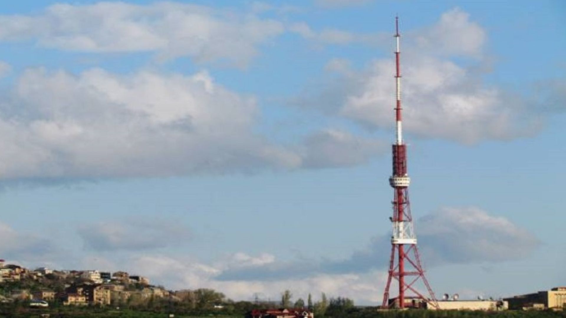 Դեկտեմբերի 3-ին Երևանի հեռուստատեսային ալիքների հեռարձակումը ժամանակավորապես կդադարեցվի