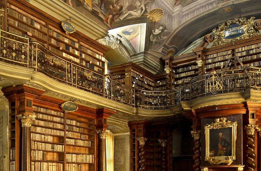 4070e7dc3d12a734f23fKlementinumlibrary04.jpg