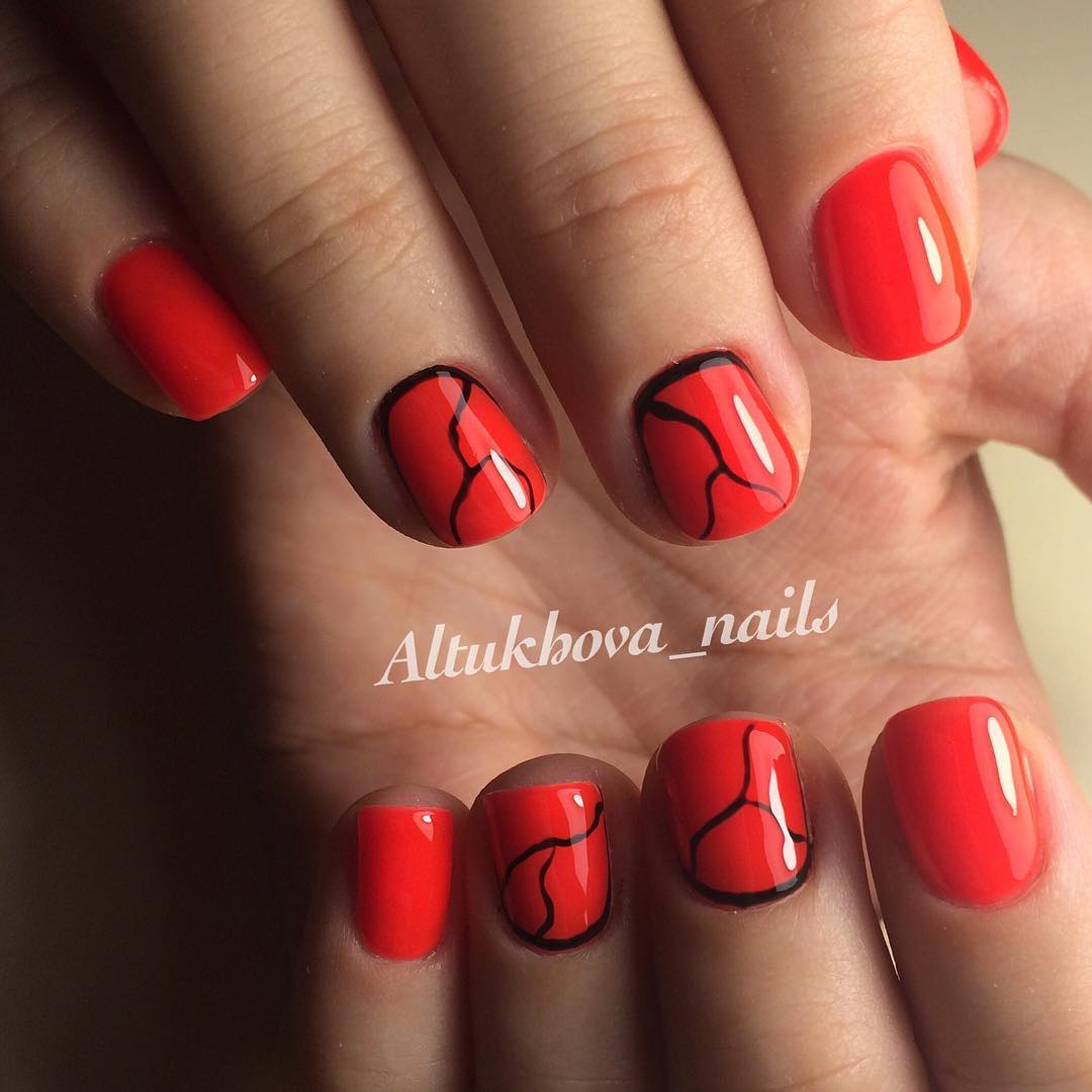 altukhova_nails.jpg
