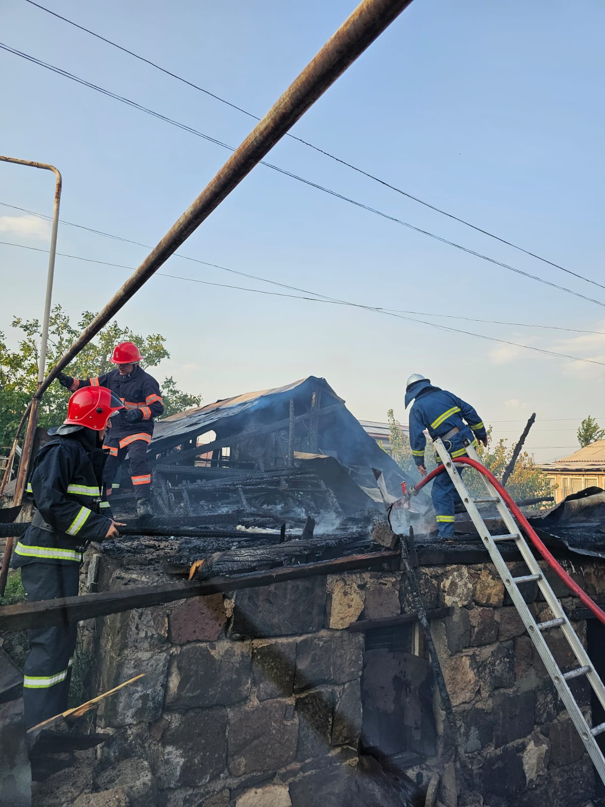 ՀրդեհԶովունիգյուղում(2).jpg