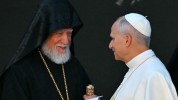 Հռոմի պապը Լիբանան կատարած այցի ընթացքում հանդիպել է Արամ Ա կաթողիկոսի հետ