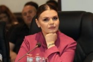 Մայրությունը միայն կենսաբանական երևույ...